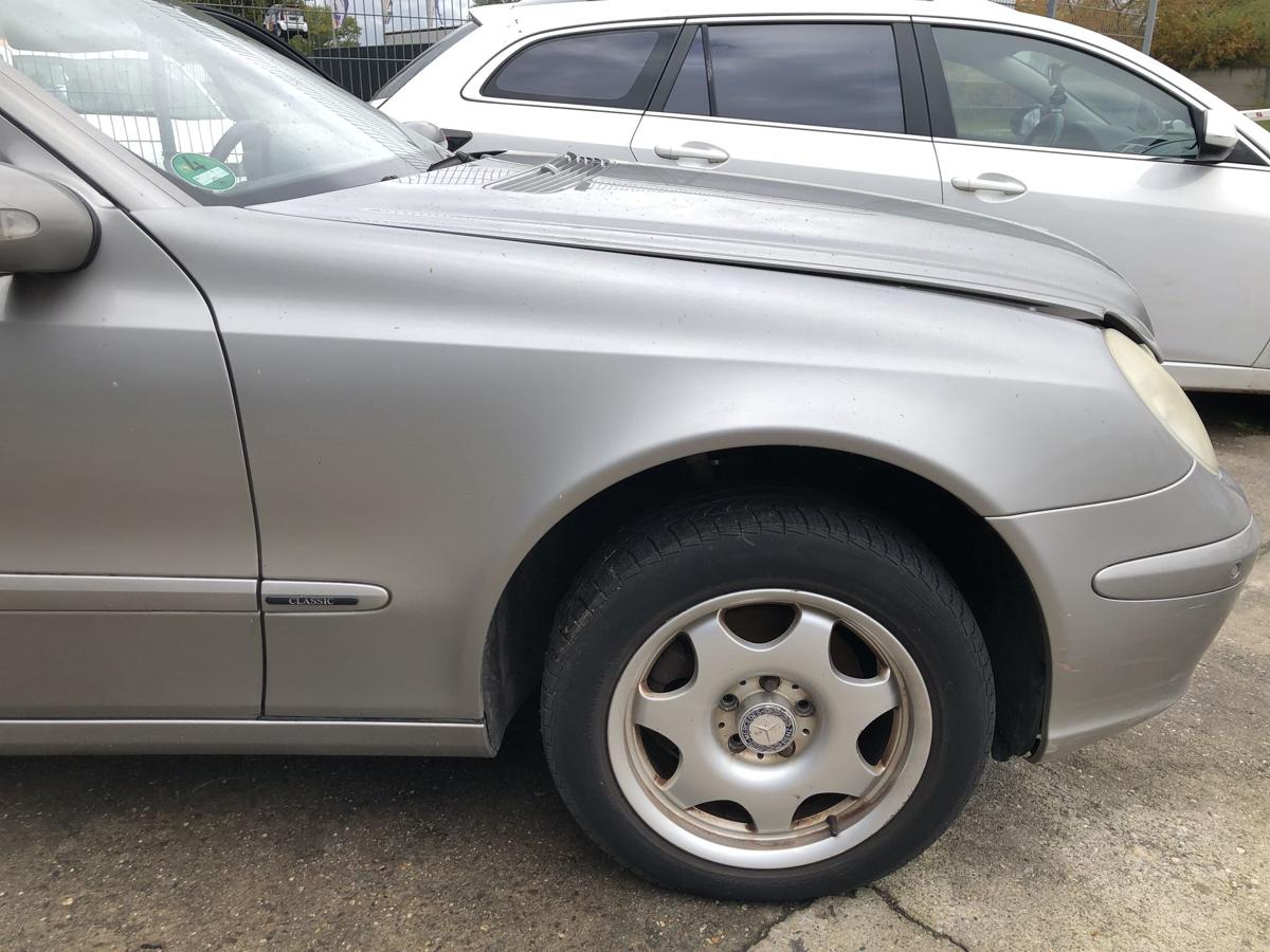 Mercedes W211 Limo E Klasse Kotflügel vorn rechts Beifahrer 723 Cubanitsilber