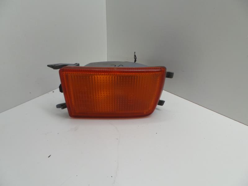 VW Golf 3 III Bj.95 Blinklicht Blinker Blinkleuchte vorn links 1H0953155B