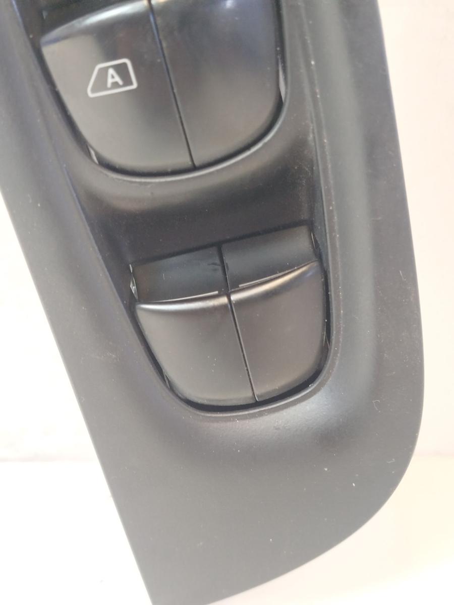 Nissan Qashqai J11 Schalter Fensterheber vorn links 4 Fach Fensterheberschalter