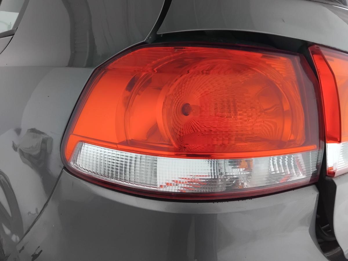 VW Golf 6 Flie&szlig;heck original R&uuml;ckleuchte Heckleuchte links au&szlig;en BJ2009