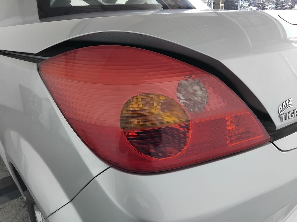 Opel Tigra TwinTop original Rückleuchte Schlussleuchte links BJ2006 Mangel