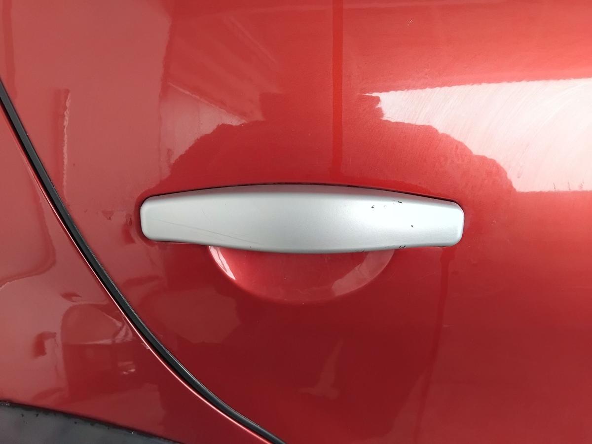 Dacia Sandero 1 Stepway T&uuml;r hinten rechts TEB76-Rouge de Feu BJ2010