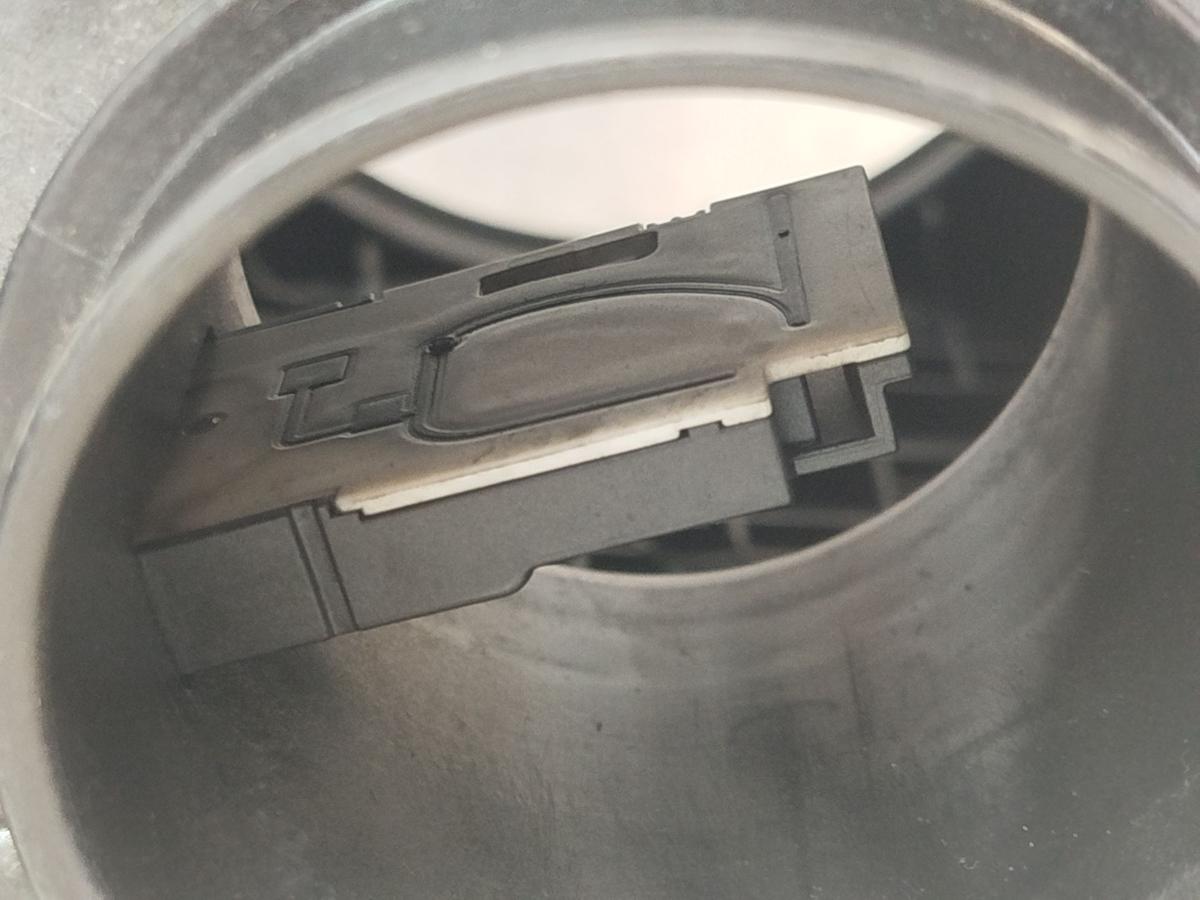 Ford Focus DYB CEW Turnier Luftfilterkasten Luftfiltergeh&auml;use 1.5TDCI 77kw