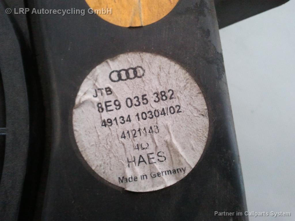 Audi A4 8E Avant original Subwoofer Bassverstärker 8E9035382 BJ2001