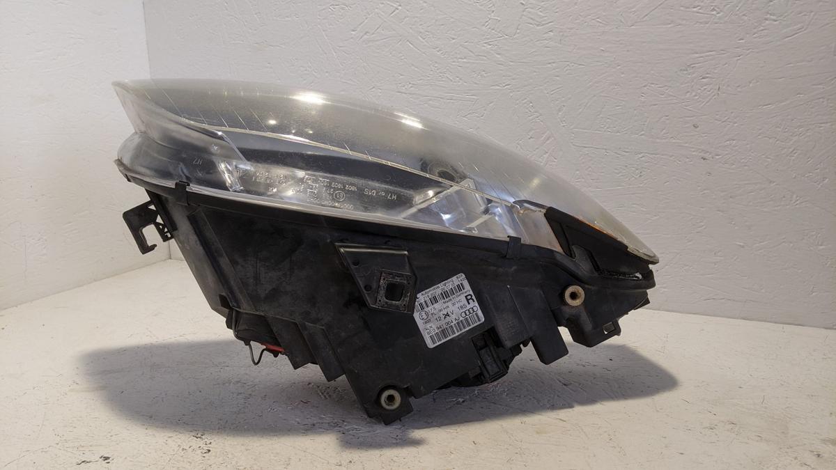 Audi A4 8E B7 Avant Scheinwerfer rechts Hauptscheinwerfer Lampe Originalteil