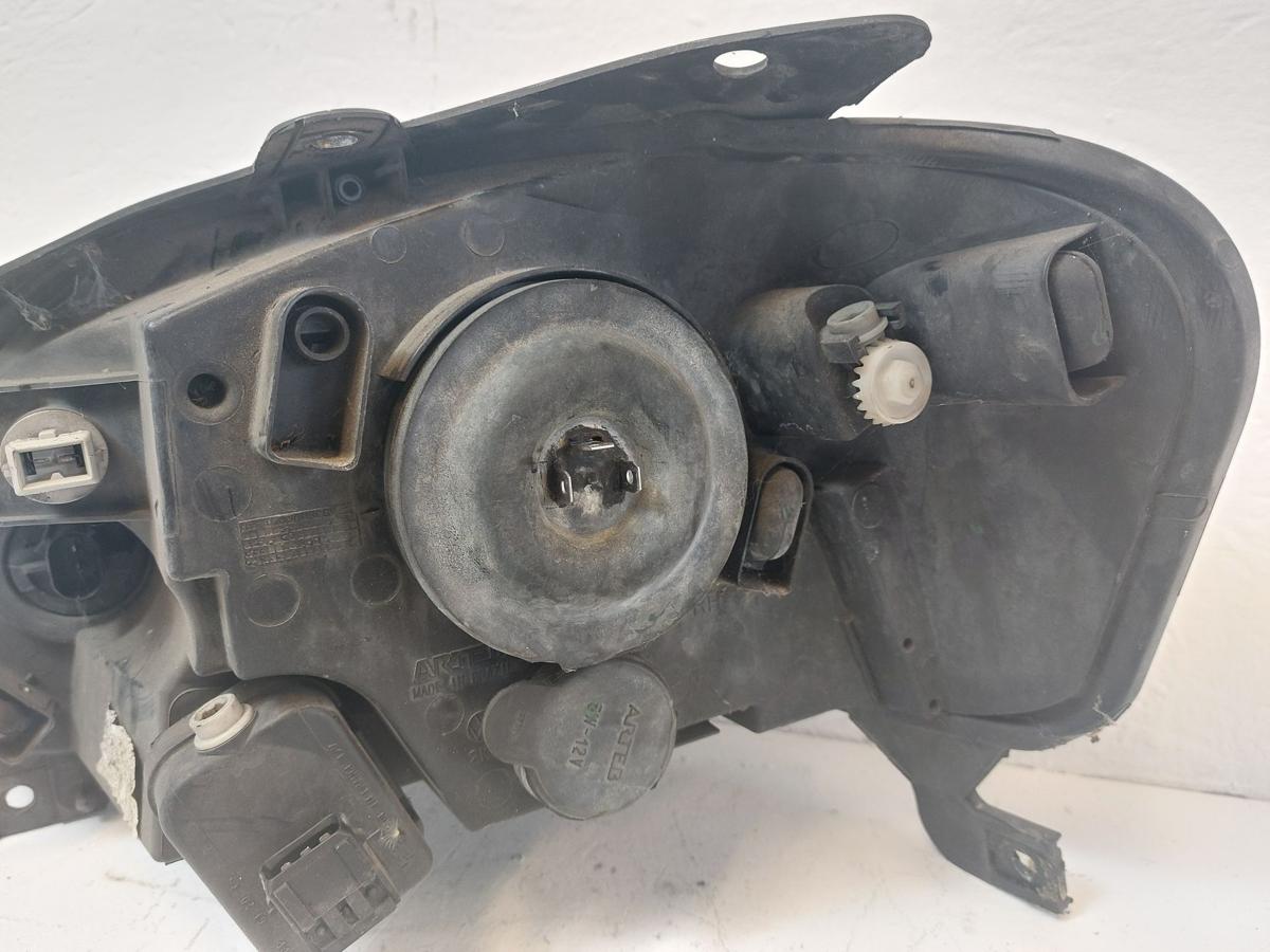 VW Fox 5Z Scheinwerfer Hauptscheinwerfer Frontscheinwerfer rechts Einzelstecker