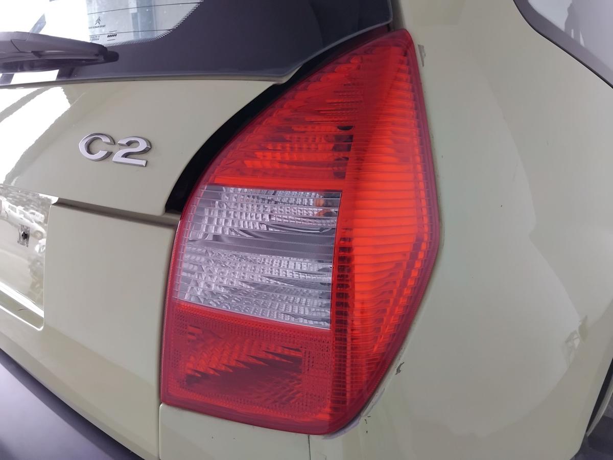Citroen C2 orig R&uuml;ckleuchte Heckleuchte Schlussleuchte rechts Facelift BJ2007