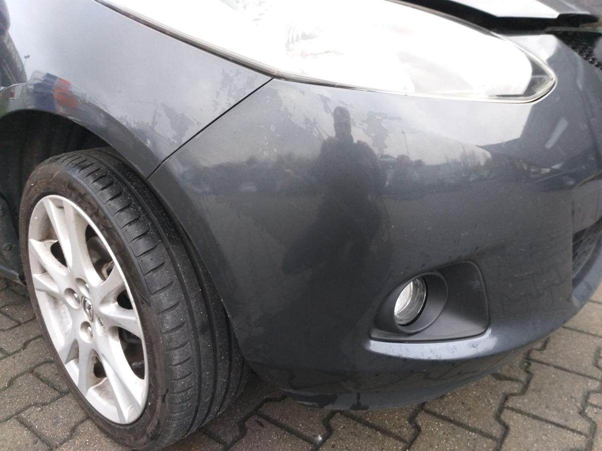 Mazda 2 DE original Stoßstange Stossfänger vorn Graumetallic Bj.2009