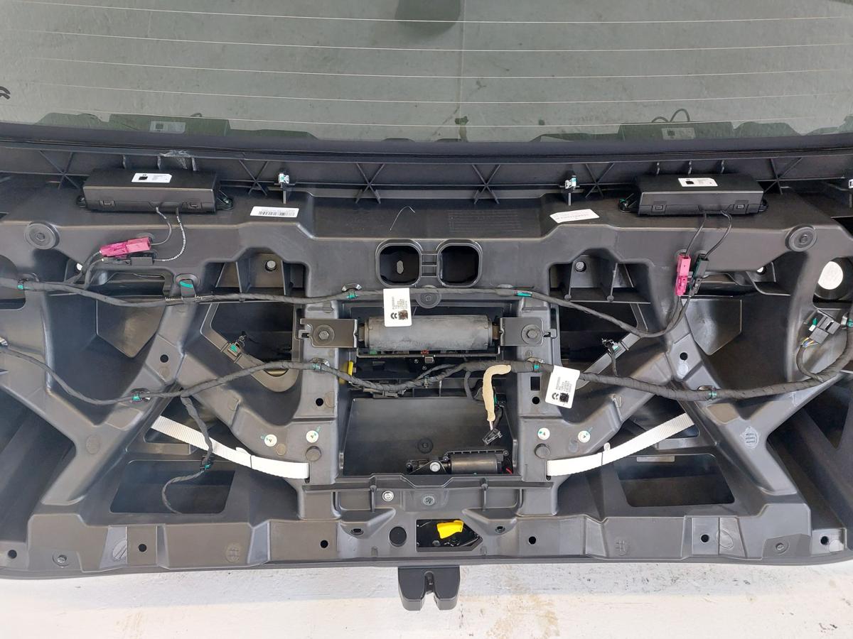 NIO EL6 Elektro SUV Heckklappe mit Heckscheibe Kofferrlappe Heckdeckel schwarz