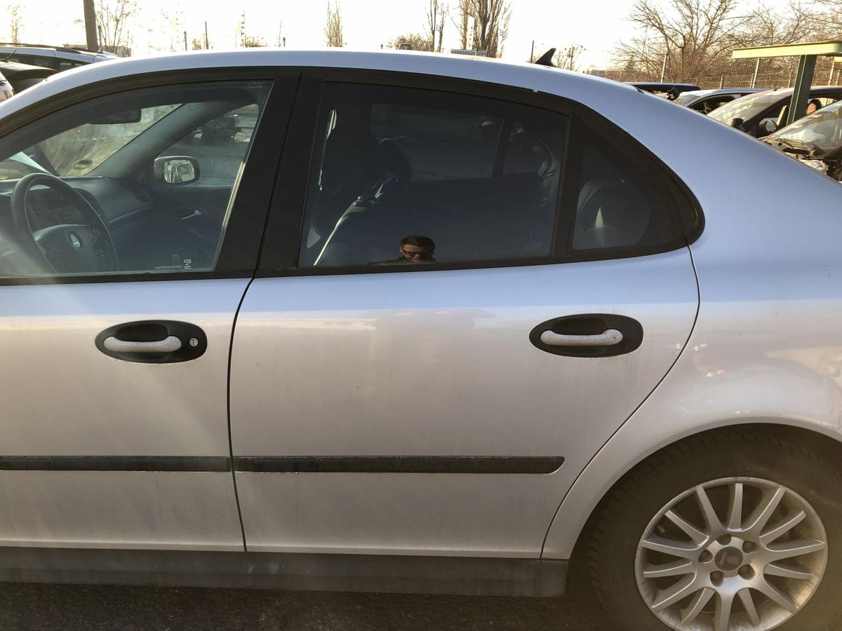 Saab 9-3 Typ YS3F T&uuml;r hinten links Limo Rohbau silber Autot&uuml;r Fondt&uuml;r