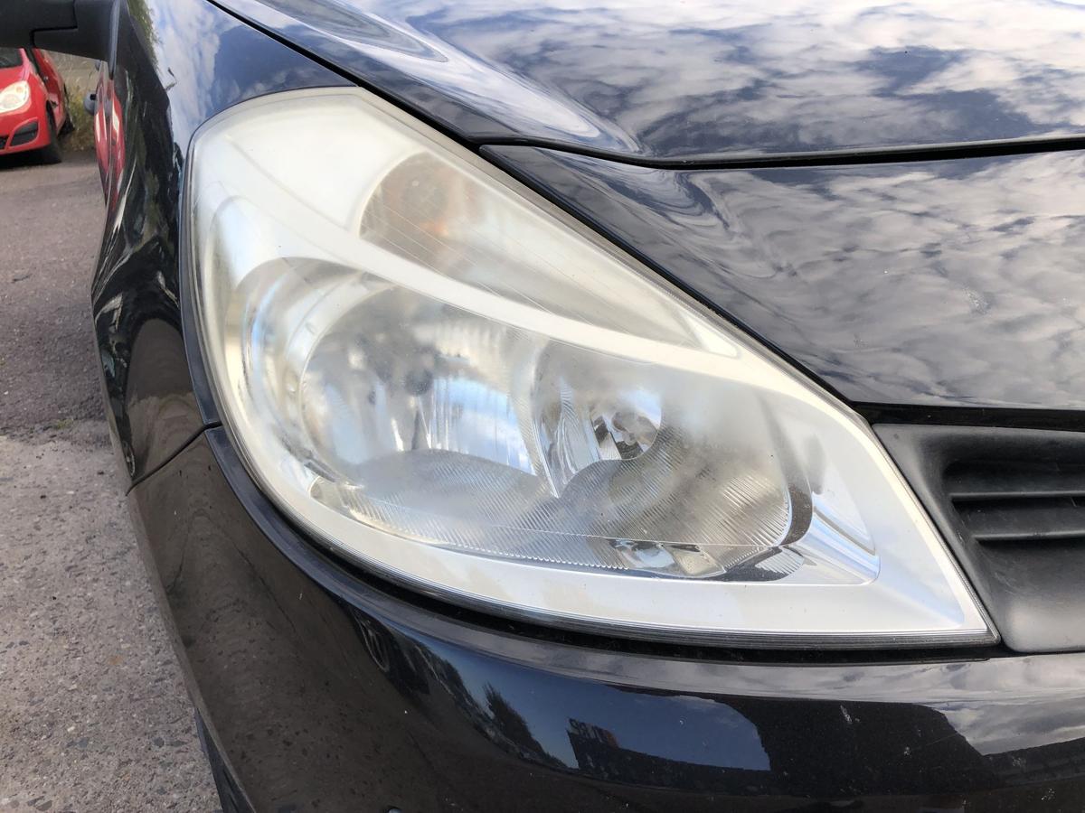 Renault Clio 3 III BR Scheinwerfer rechts Hauptscheinwerfer Halogen bis09 Tr&uuml;b