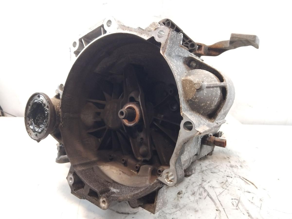 Audi A3 8P 6-Gang Schaltgetriebe NBX 236139km Teilespender 1.2TSI 77kw Bj.2013