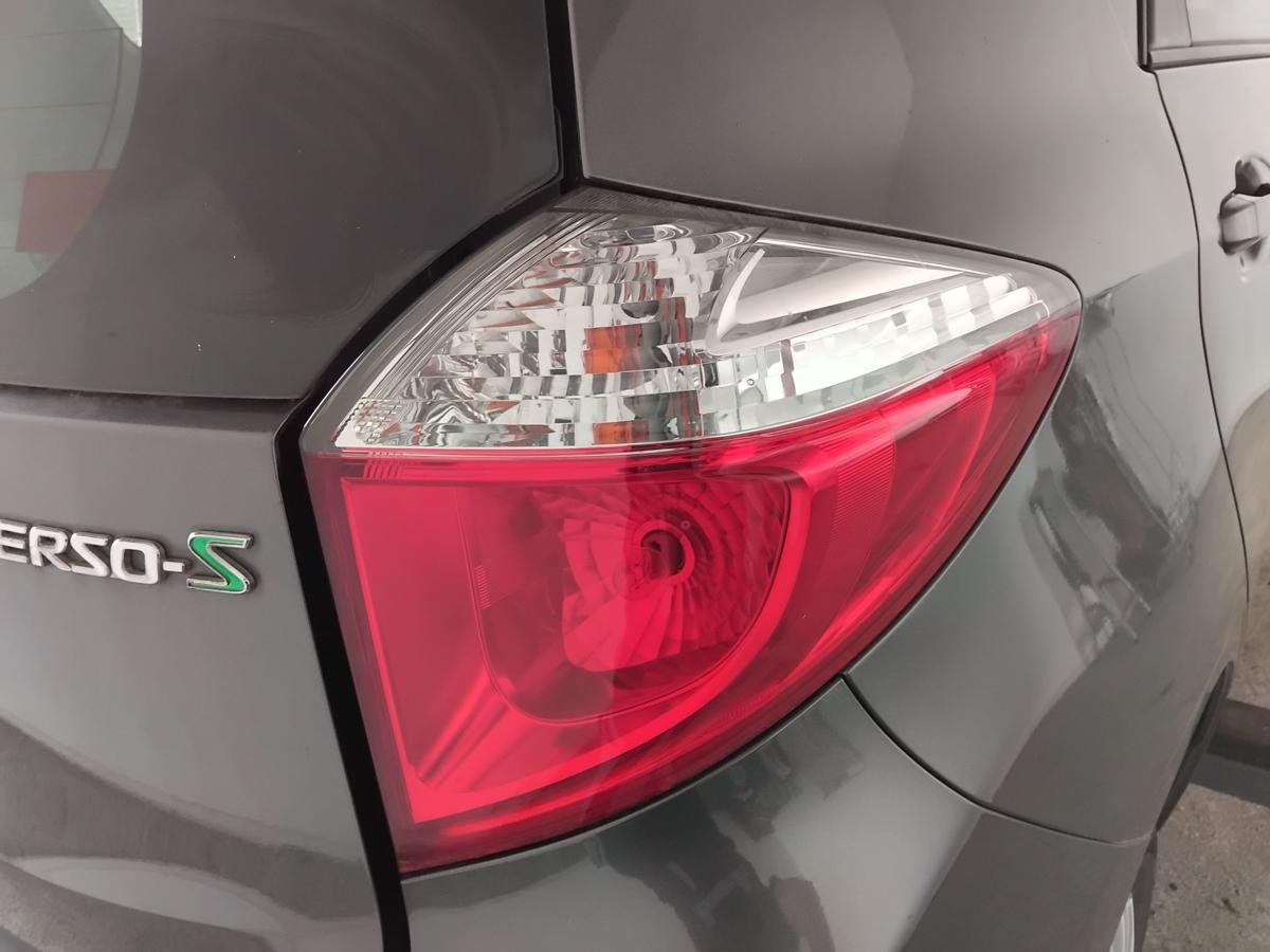 Toyota Verso-S original R&uuml;ckleuchte Heckleuchte rechts BJ2013