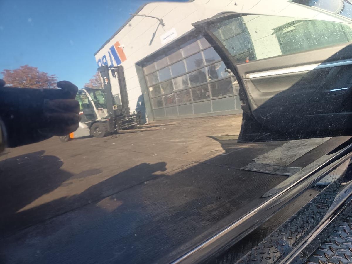 Opel Signum F48 original Tür hinten rechts Fond 2HU Saphirschwarz Bj 2008
