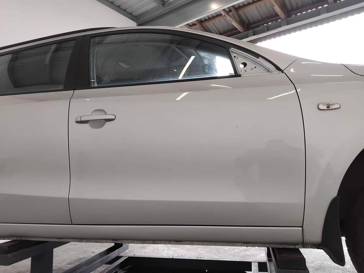 Hyundai i30cw Kombi FD T&uuml;r vorn rechts Beifahrert&uuml;r BJ2009 2R Continental Silver
