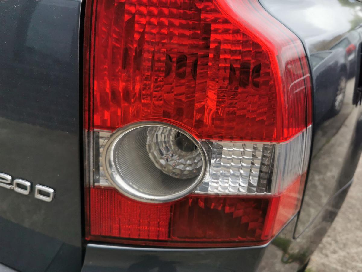 Volvo V50 M Rückleuchte Schlussleuchte Rücklicht Lampe hinten rechts