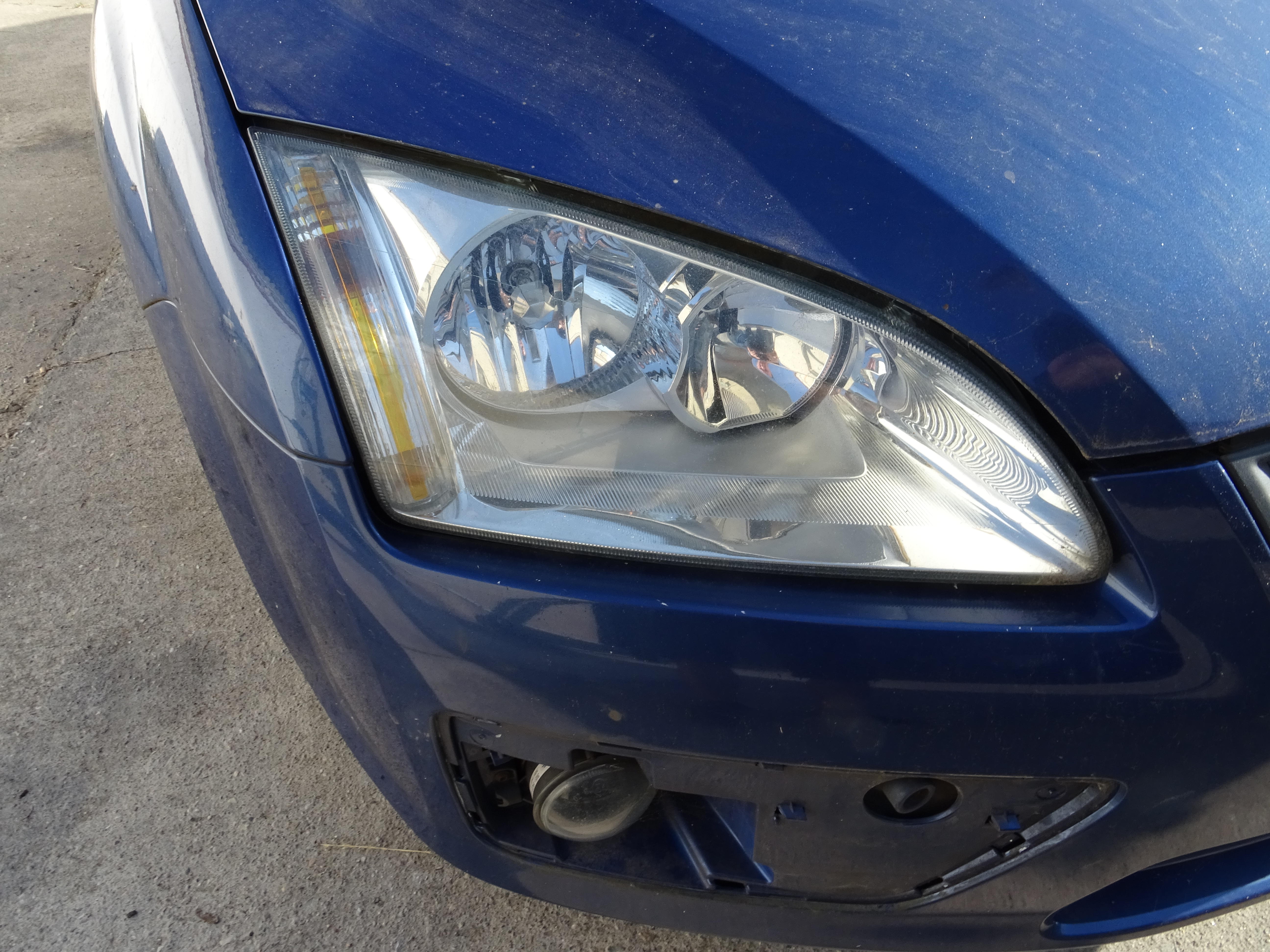 Ford Focus 2 original Scheinwerfer vorn rechts Halogen Bj.2007