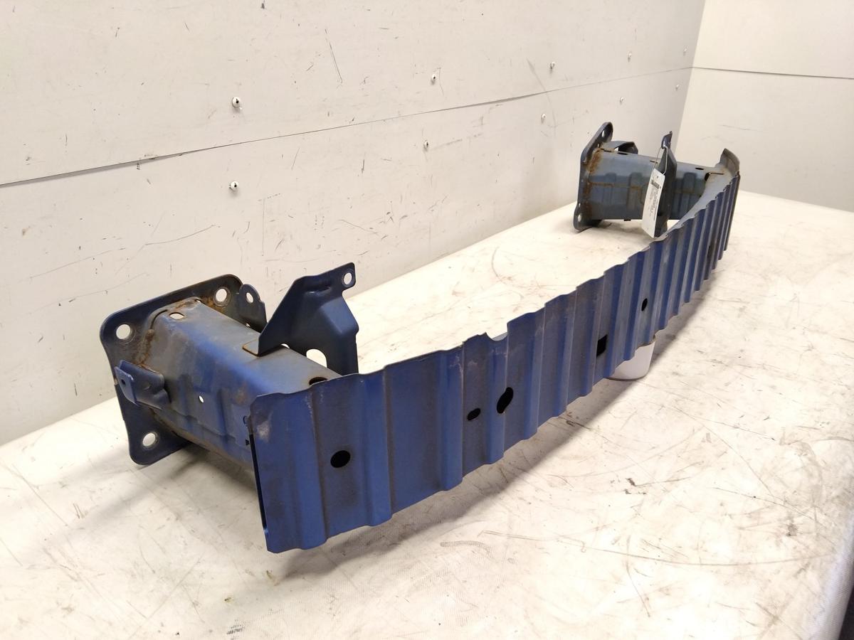 Mazda 3 BK original Tr&auml;ger Verst&auml;rkung Sto&szlig;f&auml;nger Sto&szlig;stange vorn BJ2004