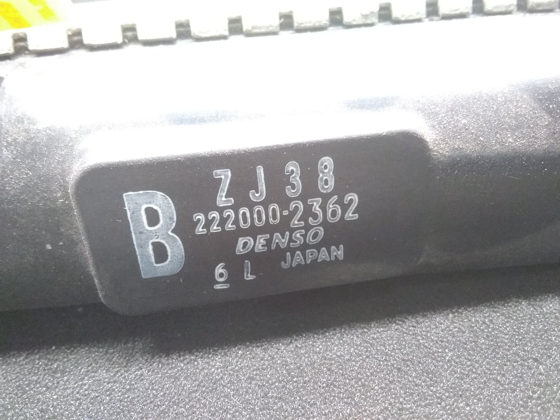 Mazda 2 DE original Wasserkühler 1.3 55kw Bj.2009