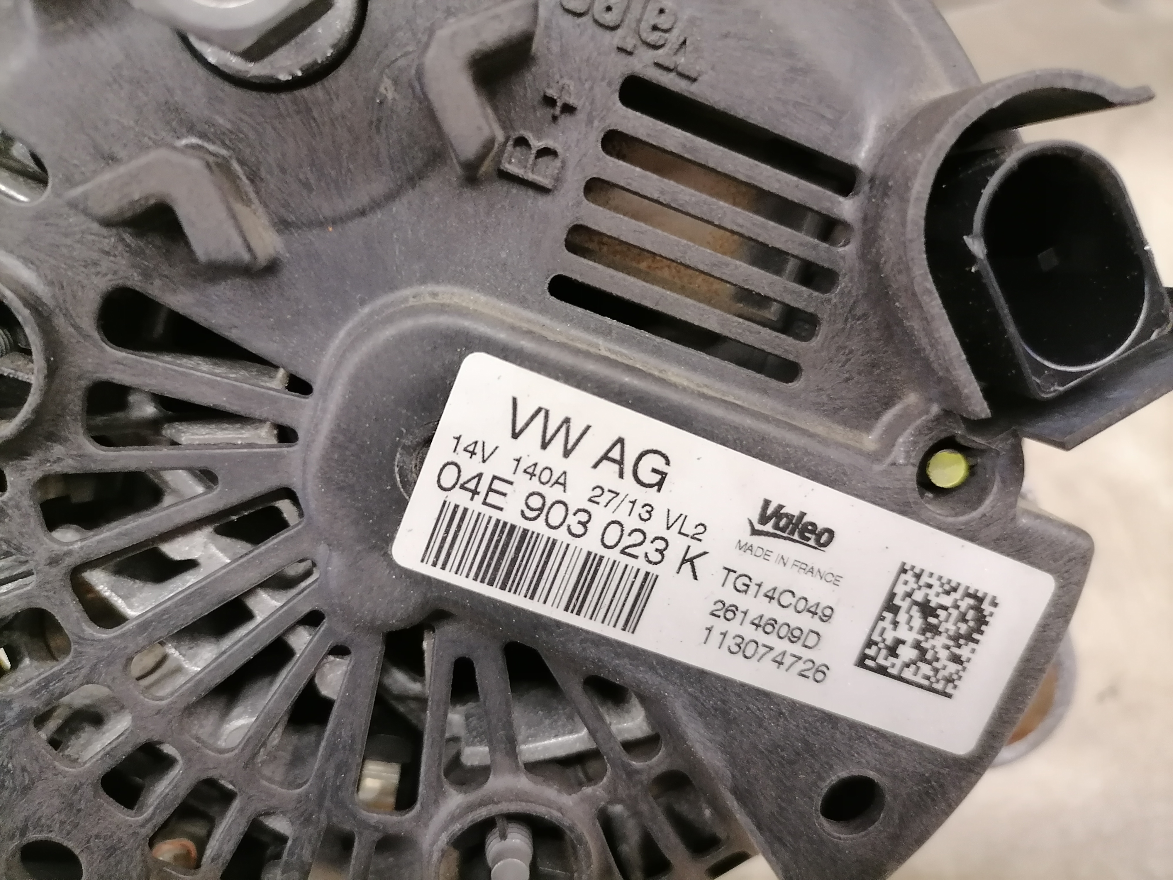 VW Golf 7 VII 13-17 Lichtmaschine Generator 1.4 90KW 04E903023K Valeo