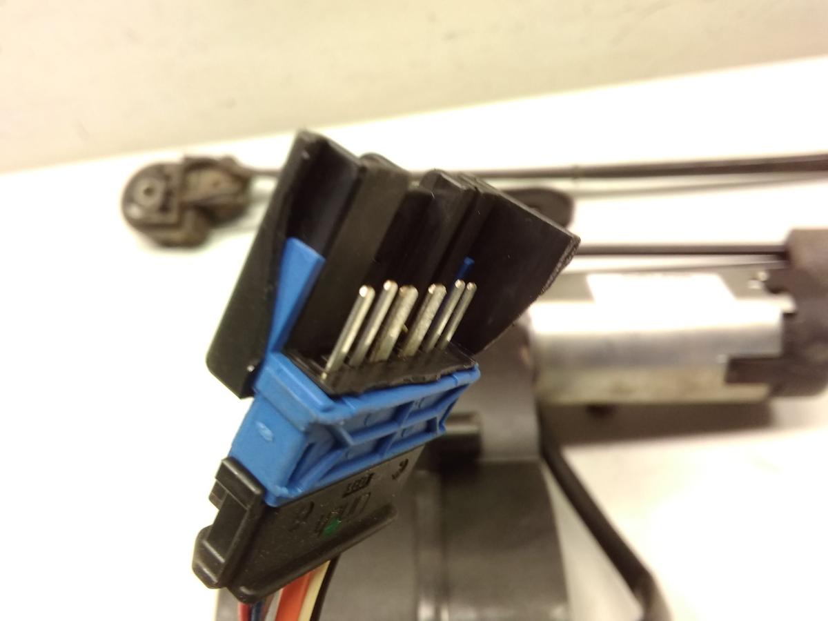 Peugeot 1007 original Türantrieb Motor rechts 9880250280 Bj.2005