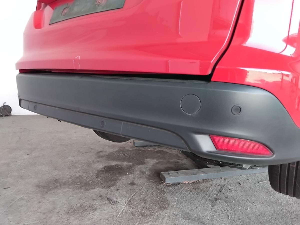 Ford Focus 3 DYB Turnier orig Sto&szlig;f&auml;nger Sto&szlig;stange hinten PDC racerot BJ2013