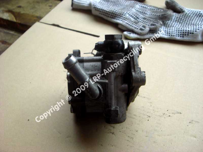 Audi A8 Servopumpe 4E0145155F BJ2003