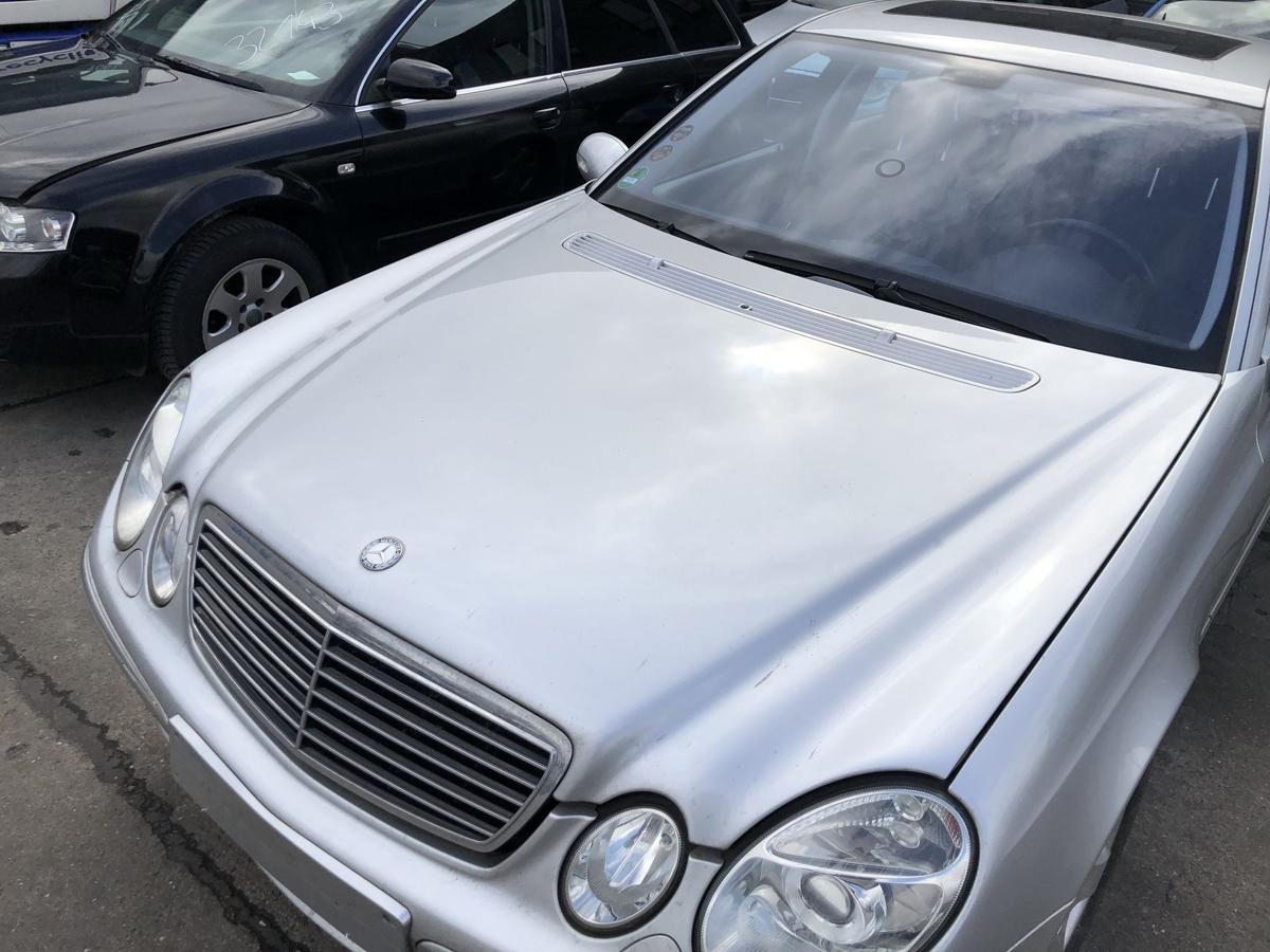 Mercedes E Klasse W211 Limo Motorhaube Haube Klappe Deckel vorn mit Grill bis 06