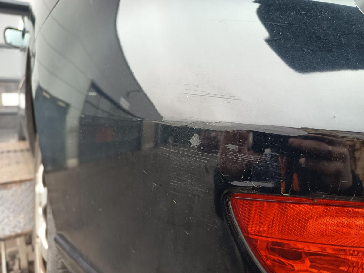 Mazda 5 CR original Sto&szlig;stange F&auml;nger hinten Heck A3F Brillant Black Bj 2009