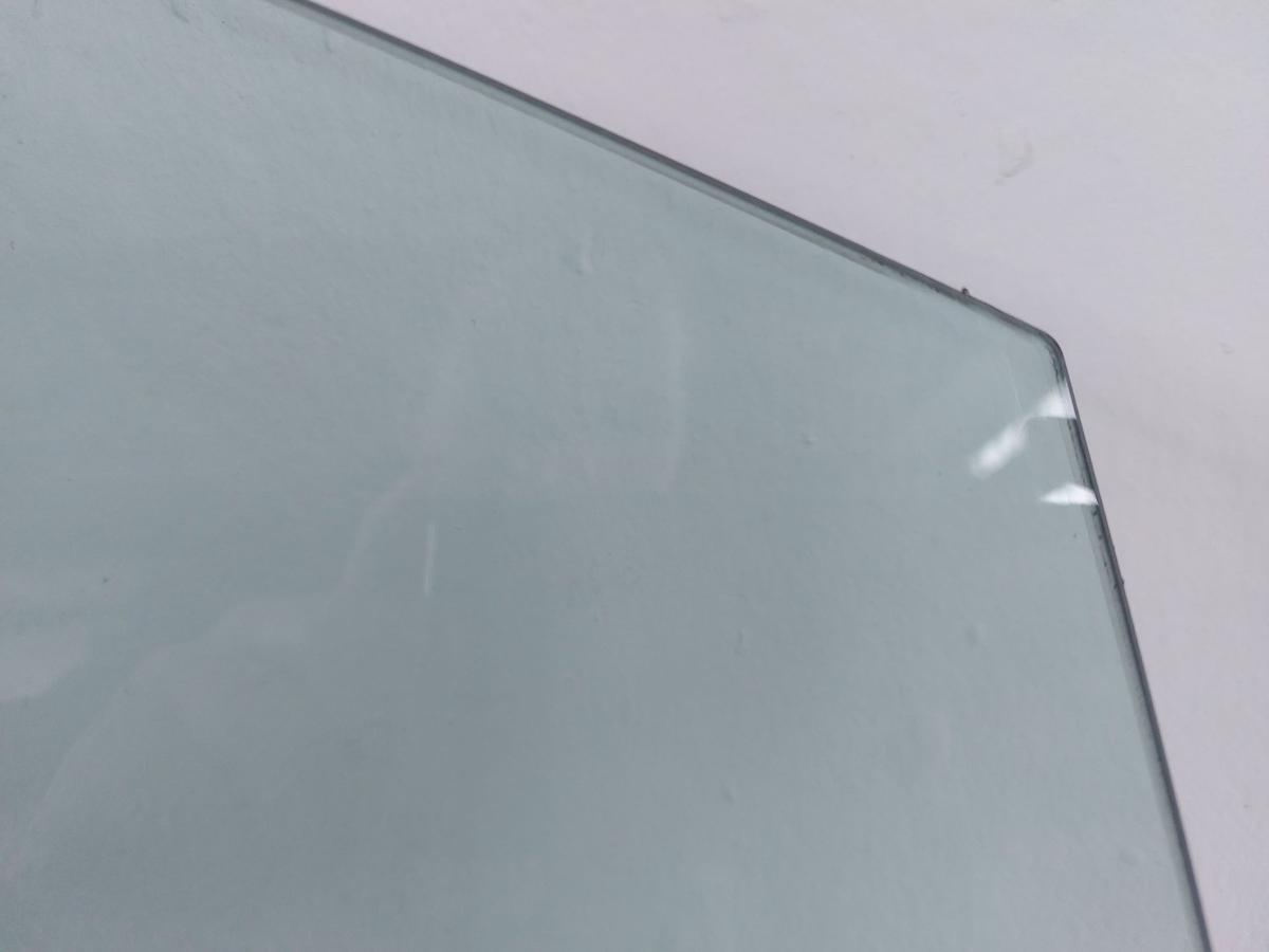 Ford Focus DYB CEW Turnier T&uuml;rscheibe vorne rechts Seitenscheibe Colorglas