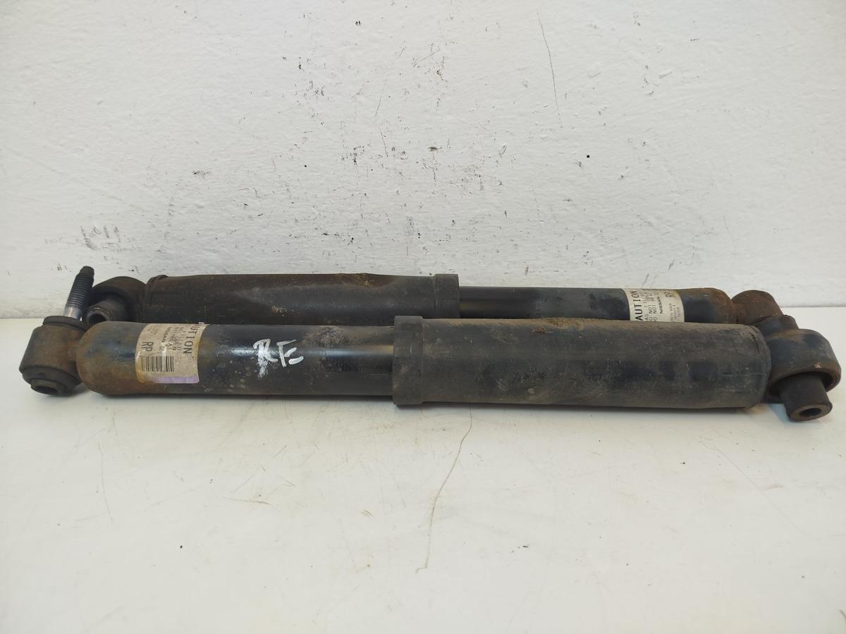 Nissan Qashqai J11 Satz Sto&szlig;d&auml;mpfer Hinterachse D&auml;mpfer Hinterachsd&auml;mpfer 1.2