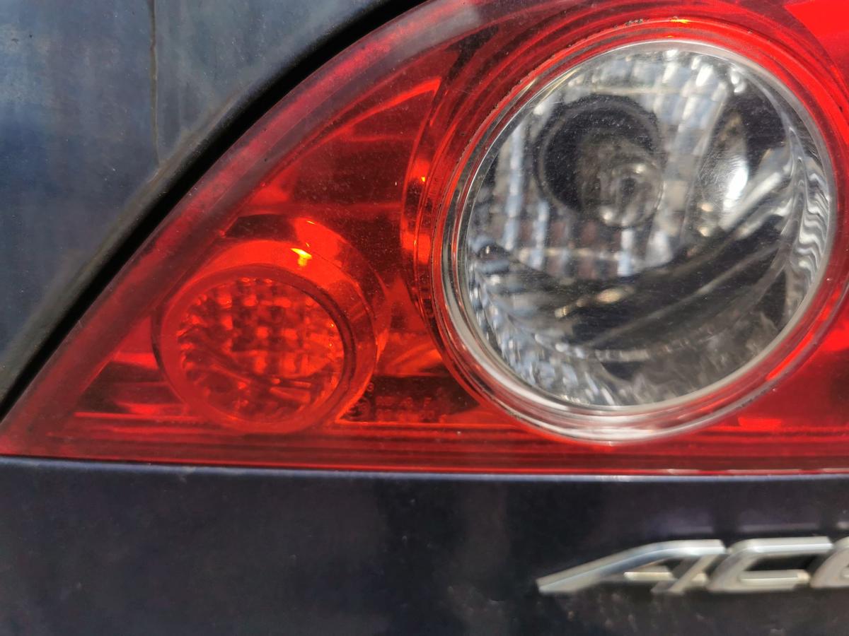 Honda Accord Tourer CM1 Rückleuchte Schlussleuchte Rücklicht innen rechts OE