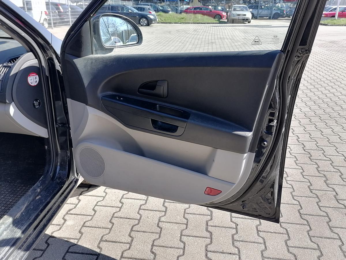 Kia Ceed ED Tür vorn rechts Kombi Beifahrertür Schwarz BJ06-09