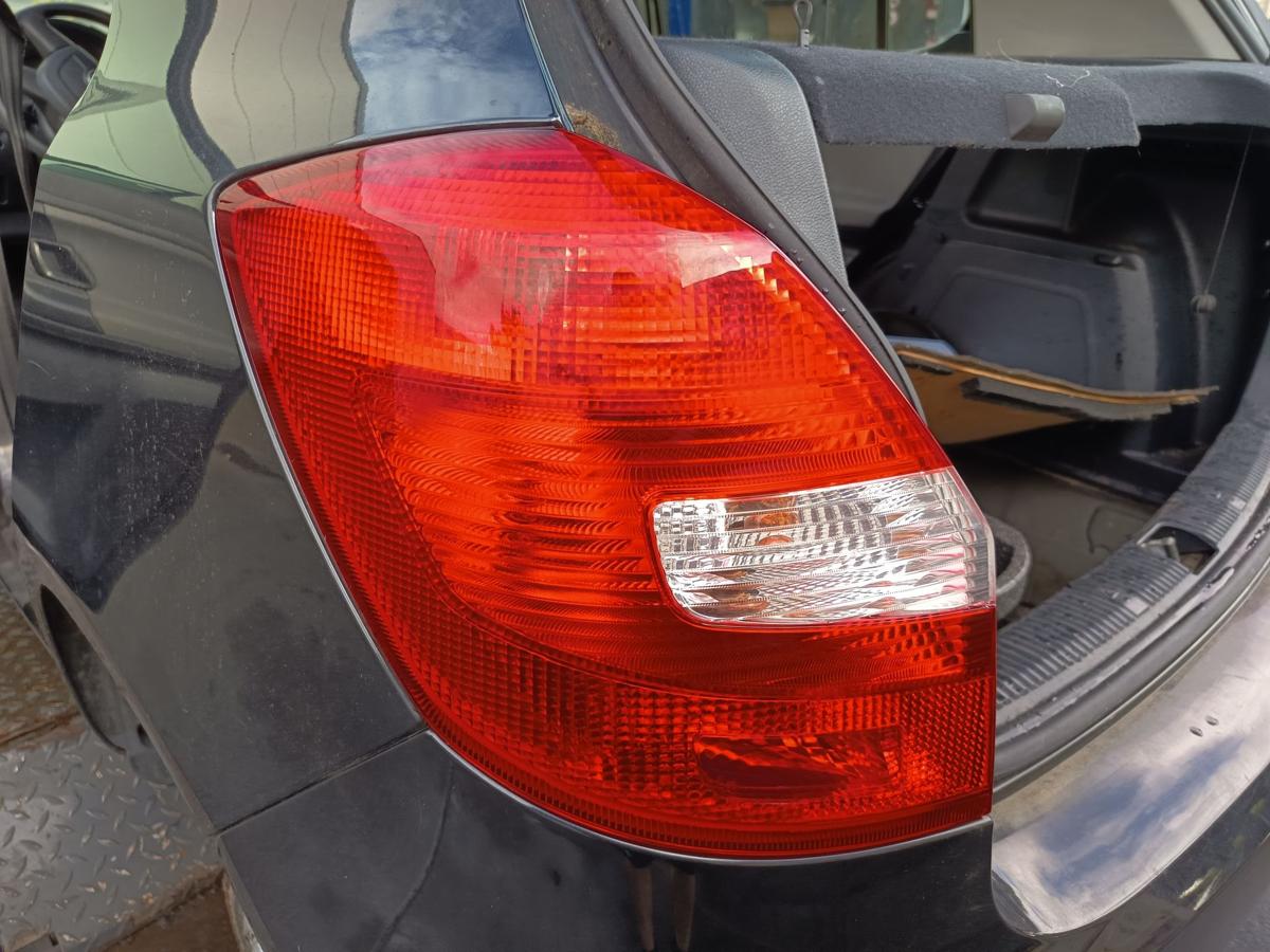 Skoda Fabia II 5J original Rückleuchte links Heck/Schluss/Licht Bj 2012