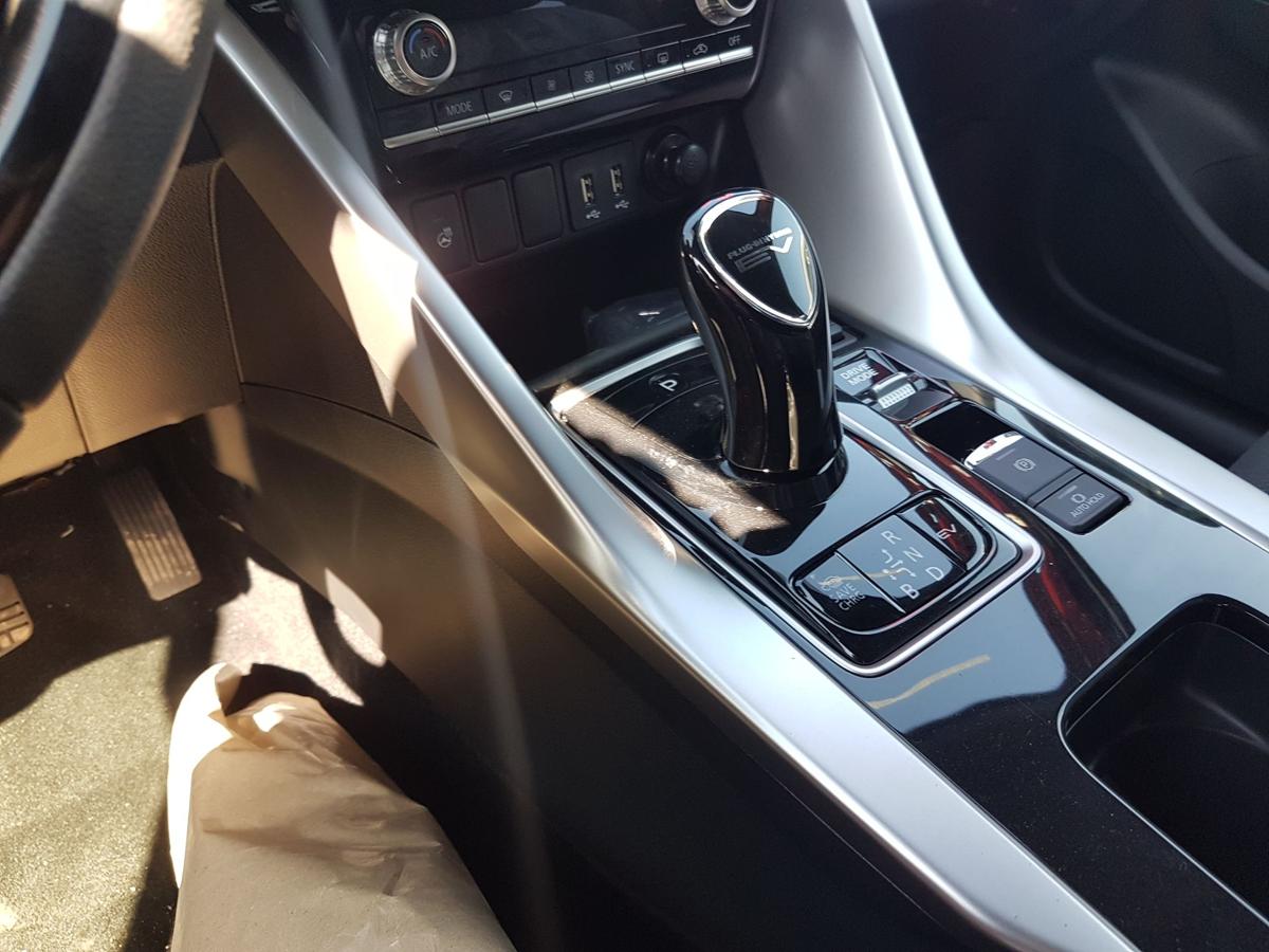 Mitsubishi Eclipse Cross Verkleidung Armaturenbrett Bj2023 Dekore Cockpit
