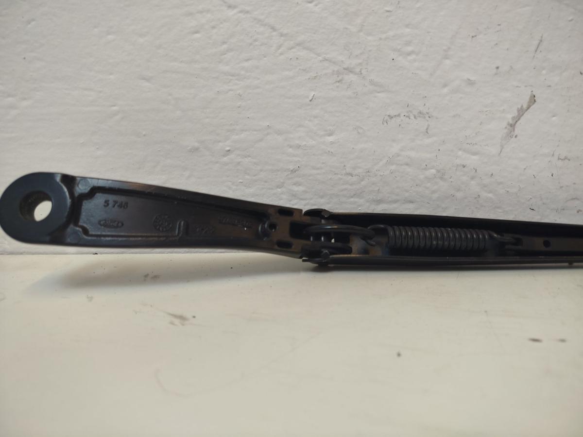 Ford Fiesta VII MK8 ab22 Wischerarm vorn rechts Scheibenwischerarm