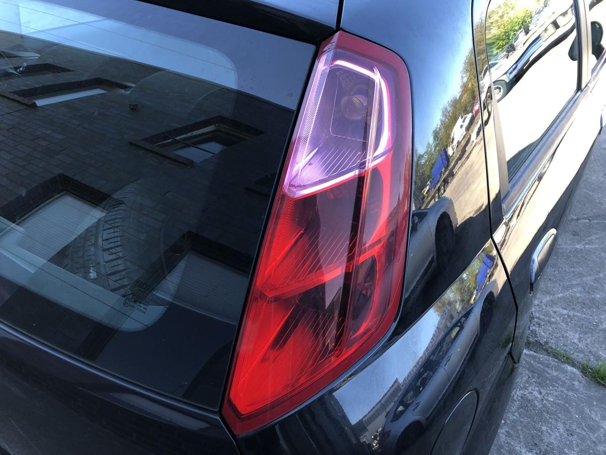 Fiat Grande Punto 199 R&uuml;ckleuchte rechts R&uuml;cklicht Heckleuchte bis 2009