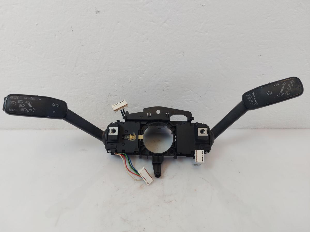 Seat Leon III 5F Kombischalter Lenkstockhebel Blinkerhebel Wischerhebel