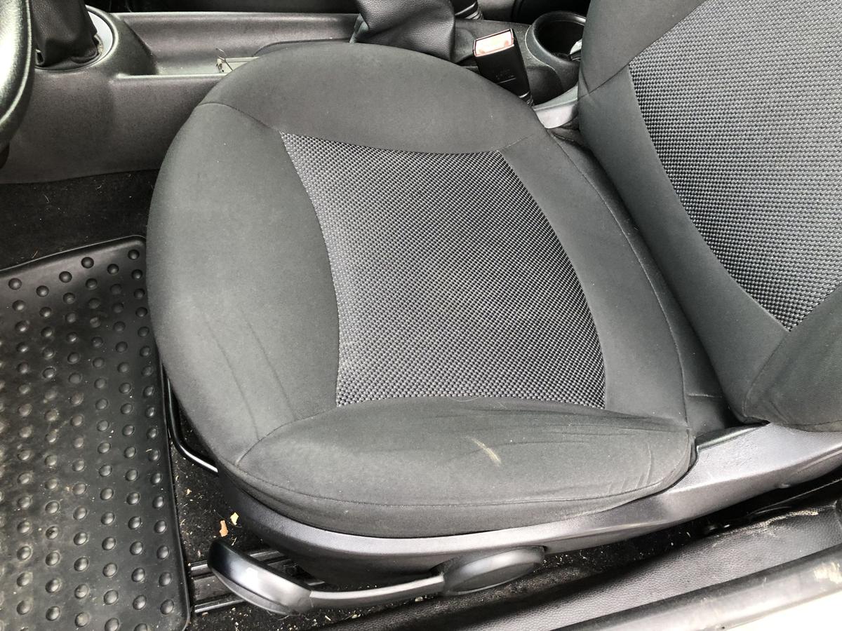 BMW Mini R56 Sitz vorne links Fahrersitz Stoffsitz Autositz ohne Heizung