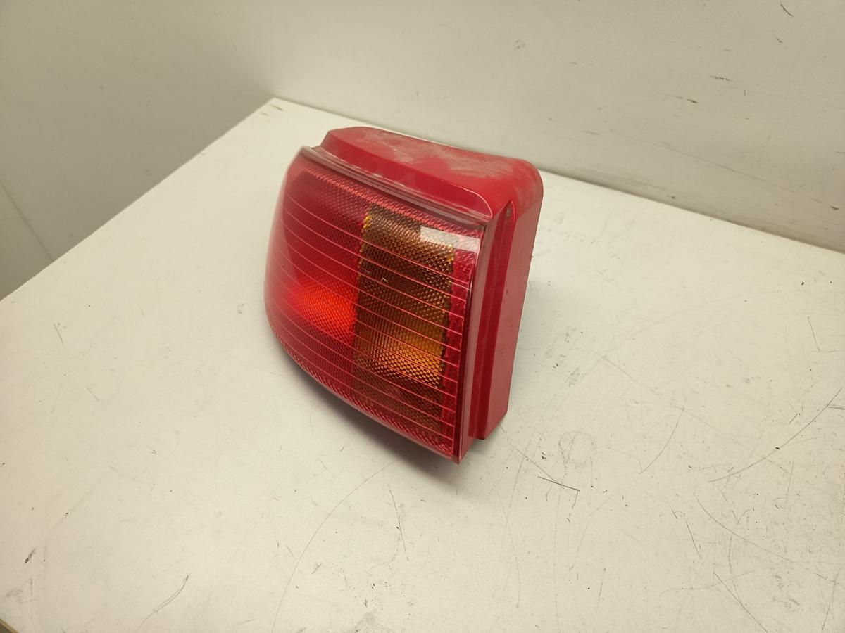 Mazda 2 original R&uuml;ckleuchte Au&szlig;en Links Heckleuchte Licht