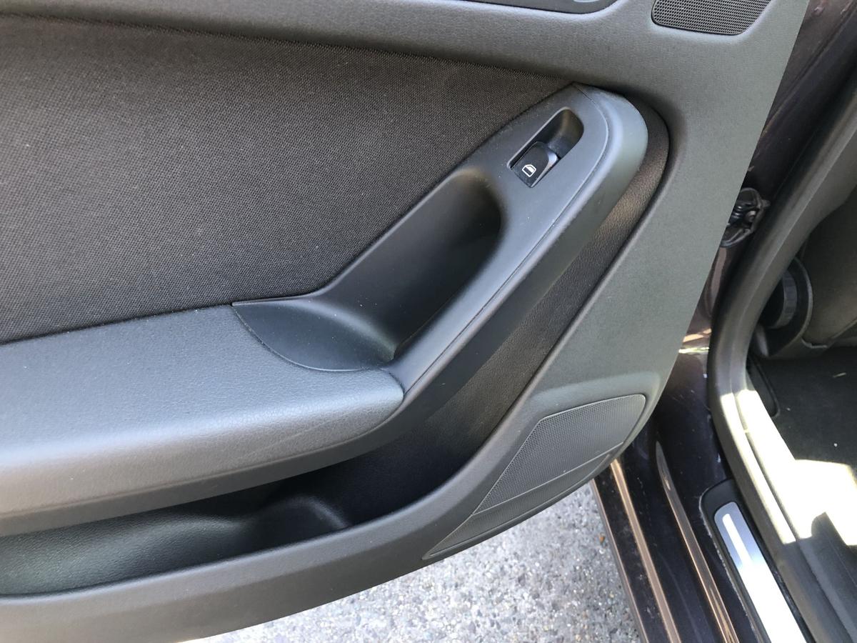 Audi A5 8T Sportback T&uuml;rverkleidung hinten links Fondt&uuml;r Stoff f&uuml;r EFH OEM