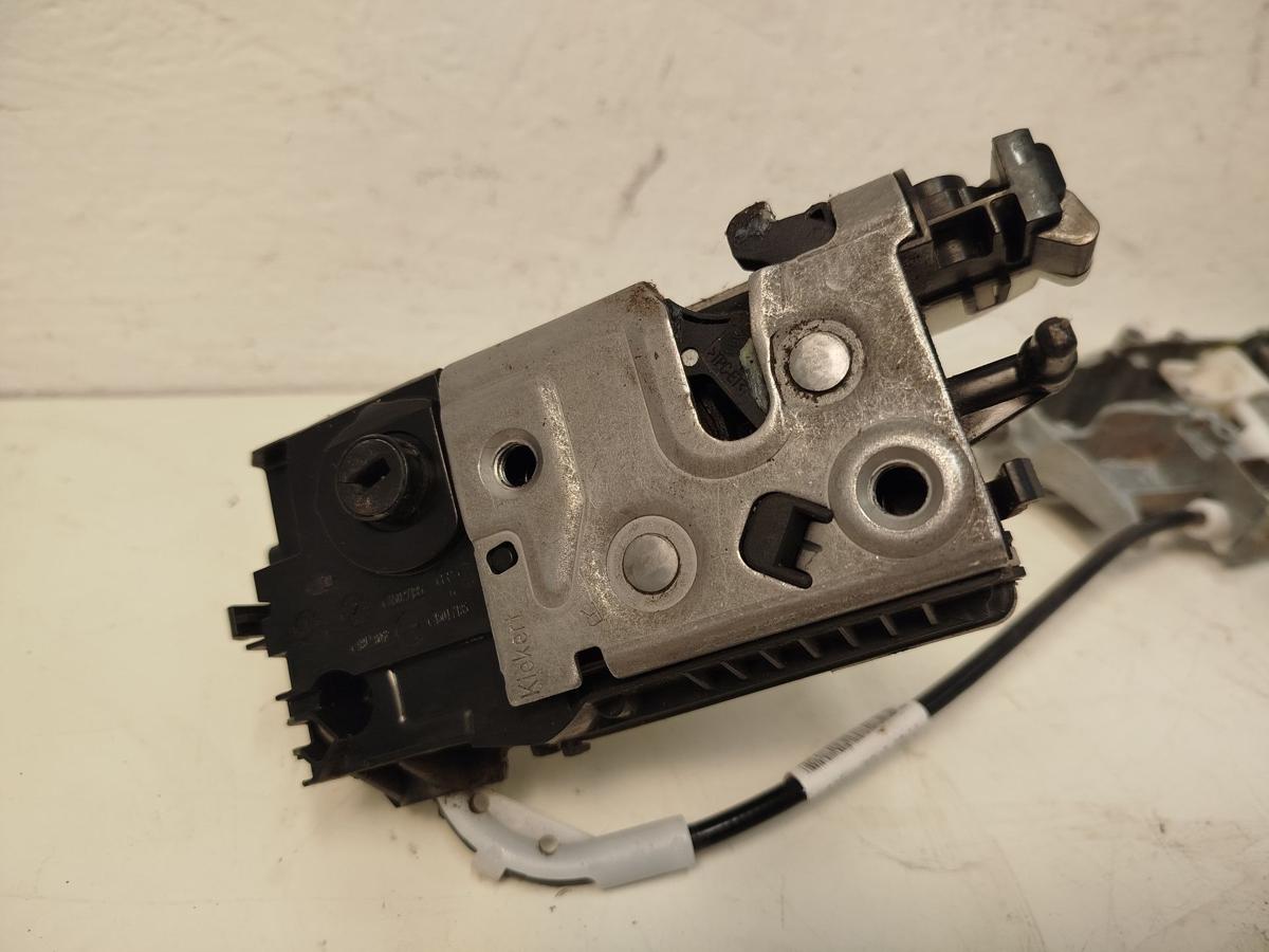 Peugeot 2008 I CU ab16 T&uuml;rschloss vorn rechts mit Tr&auml;ger T&uuml;rgriff Fahrert&uuml;r OEM