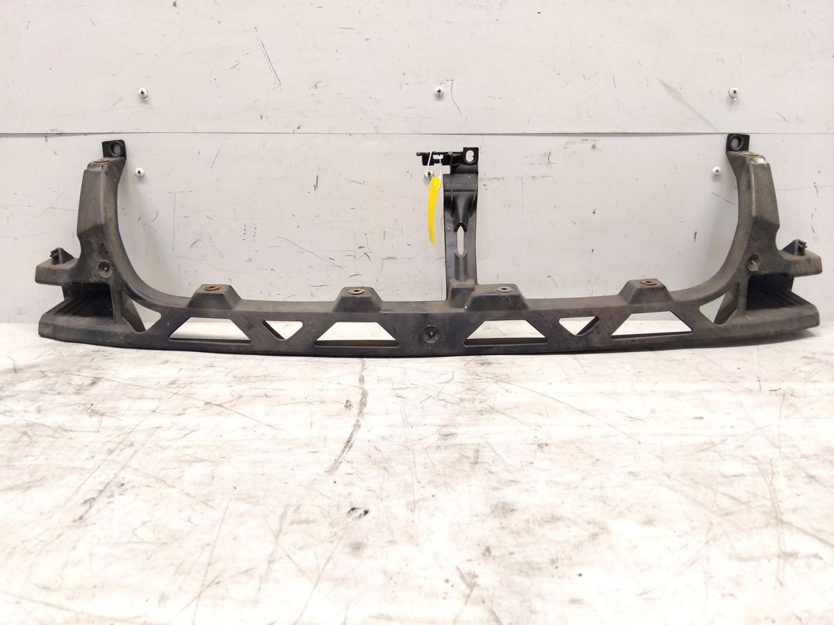 VW Passat 3BG original Tr&auml;ger Frontgrill K&uuml;hlergrill 3B0807189 BJ2005