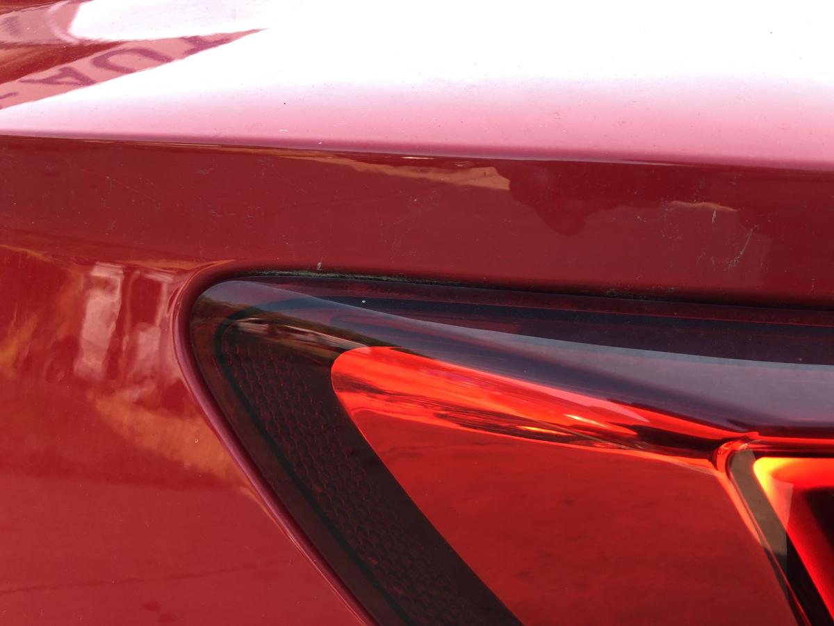 Seat Leon 5F R&uuml;ckleuchte au&szlig;en links R&uuml;cklicht R&uuml;ckleuchte LED Au&szlig;enecke