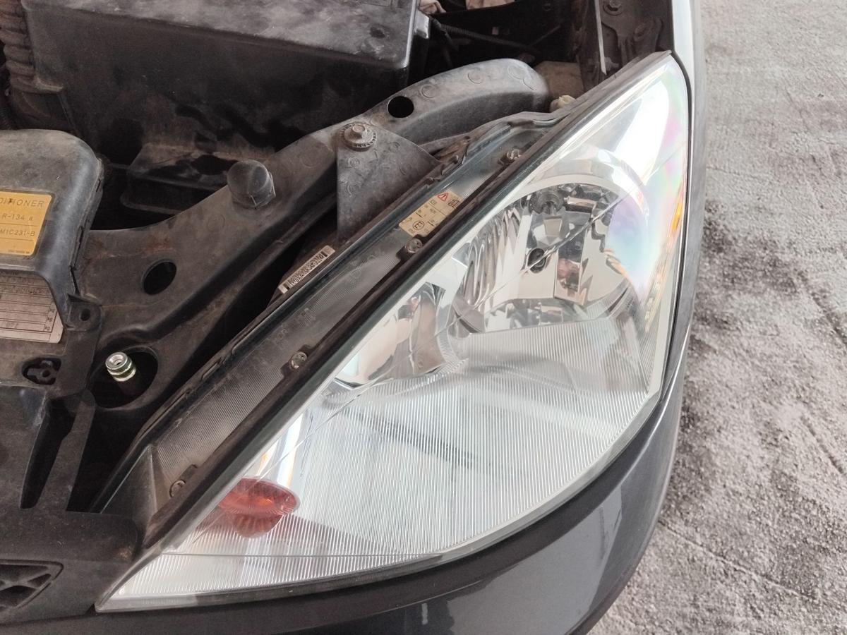 Ford Focus 1 original Scheinwerfer links mit LWR Facelift BJ2003