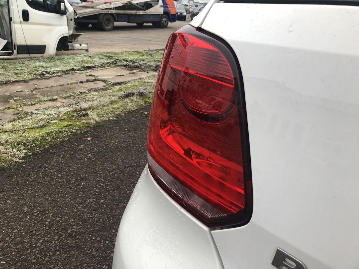 VW Polo 6R Style Rückleuchte links Heckleuchte Rücklicht Schlusslicht