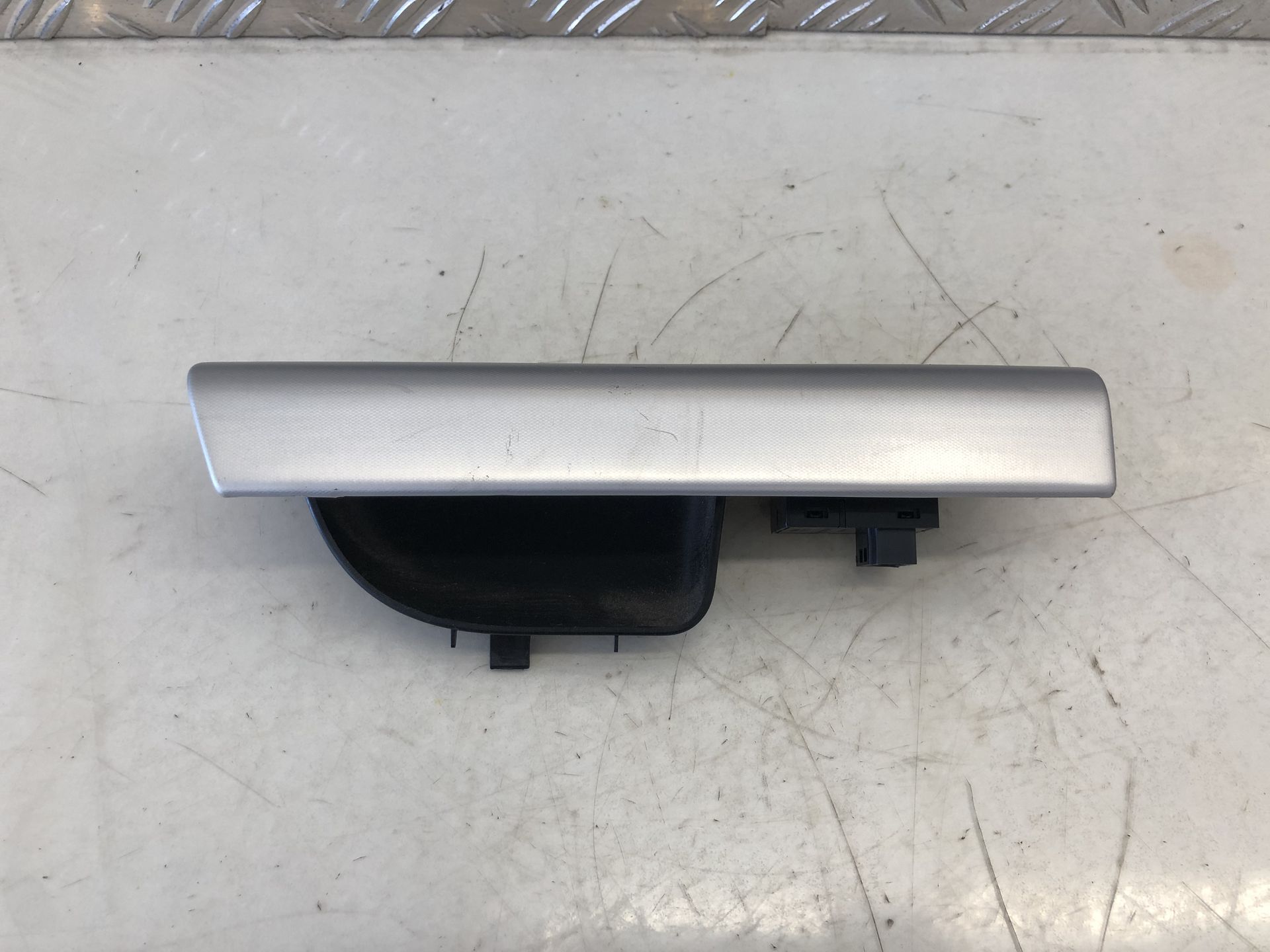 Volvo V50 Fensterheberschalter hinten links mit Rahmen 8663813