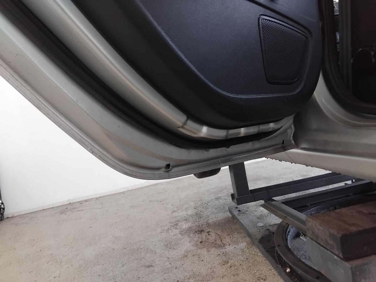 Ford Fiesta JA8 T&uuml;r hinten links Polarsilbermetallic BJ2009