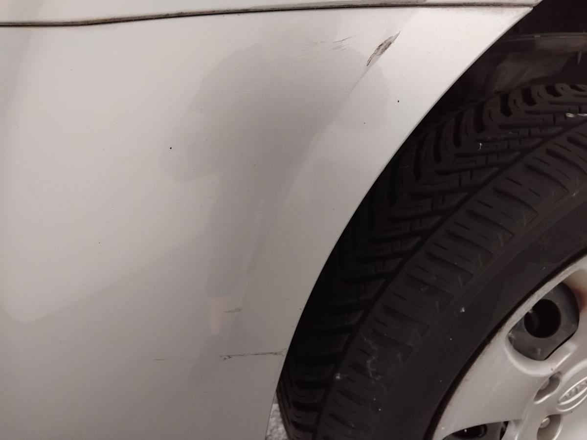 Kia Cerato FE original Sto&szlig;stange Stossf&auml;nger vorn 6C clear silver BJ2006