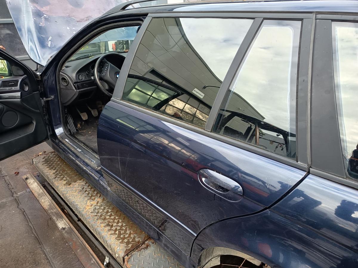 BMW E39 Touring original T&uuml;r hinten links Fond 317/5 Orientblau Bj 2003